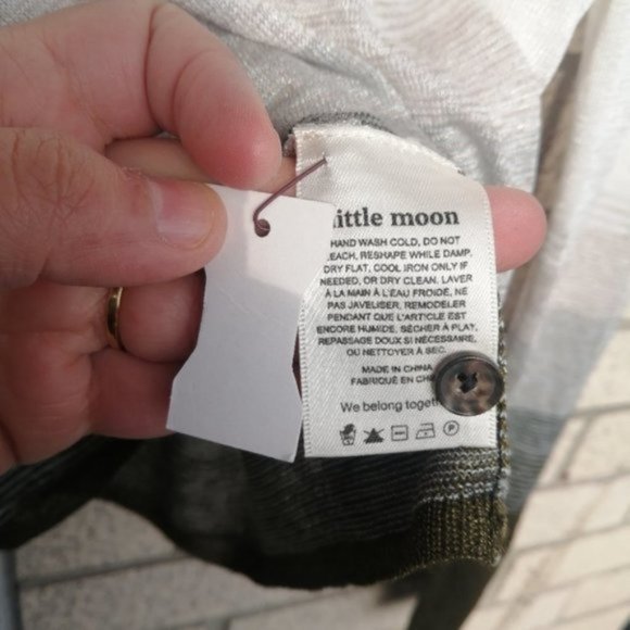 🆕NWT Aritzia little moon novo cardigan light cardigan size Small - Picture 5 of 12